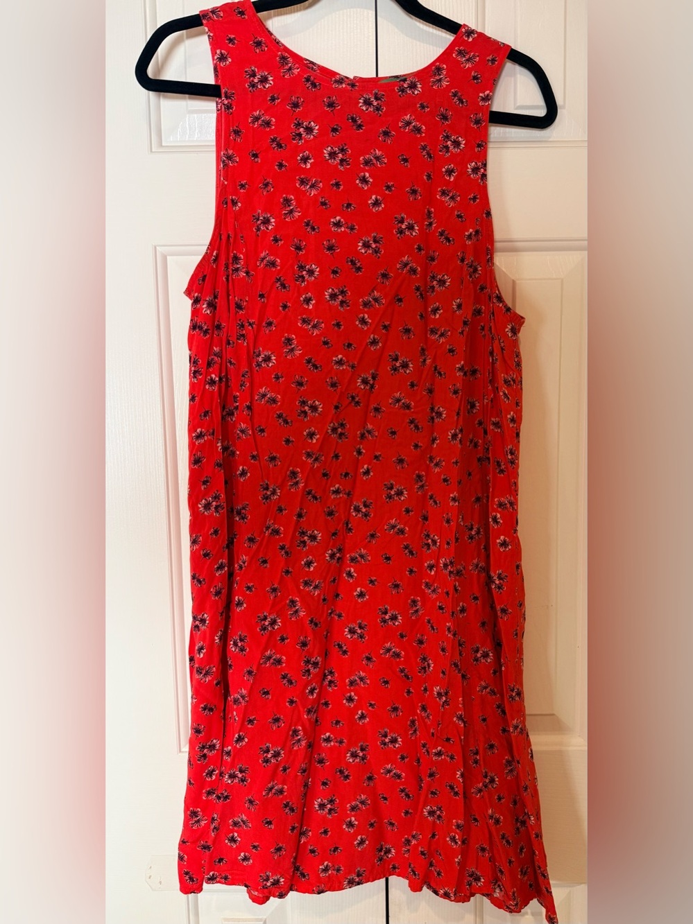 dip Red with Black Flowers Floral Sleeveless Mini Dress